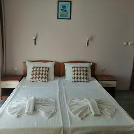 Yana Maison d'hôtes Kiten (Burgas)